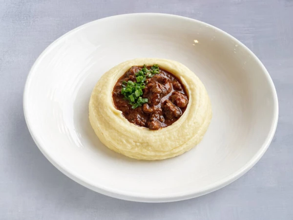 Венгерский гуляш с картофельным пюре