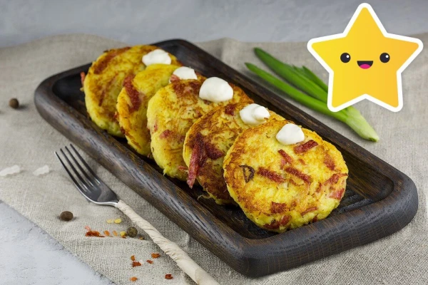 Картофельные драники с салями