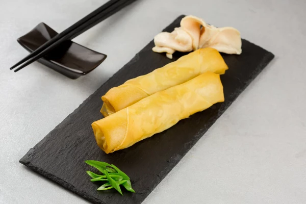 Спринг ролл с курицей