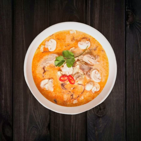 Том Ям с курицей