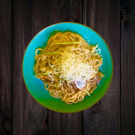 Паста с цуккини и шампиньонами