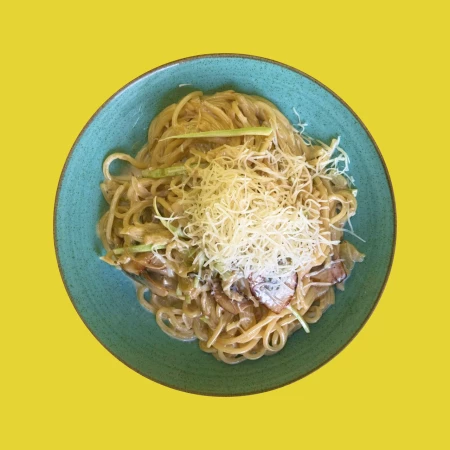 Паста с цуккини и шампиньонами