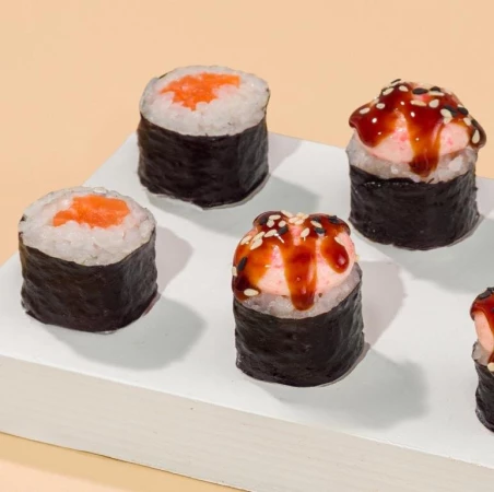 Маки лосось гриль