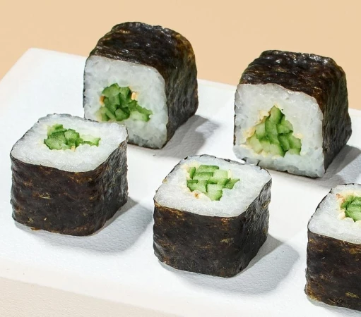 Маки с огурцом