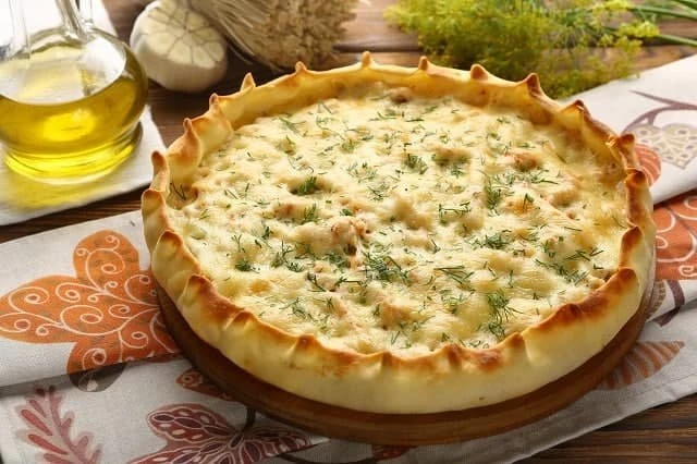 Форель с картофелем открытый пирог