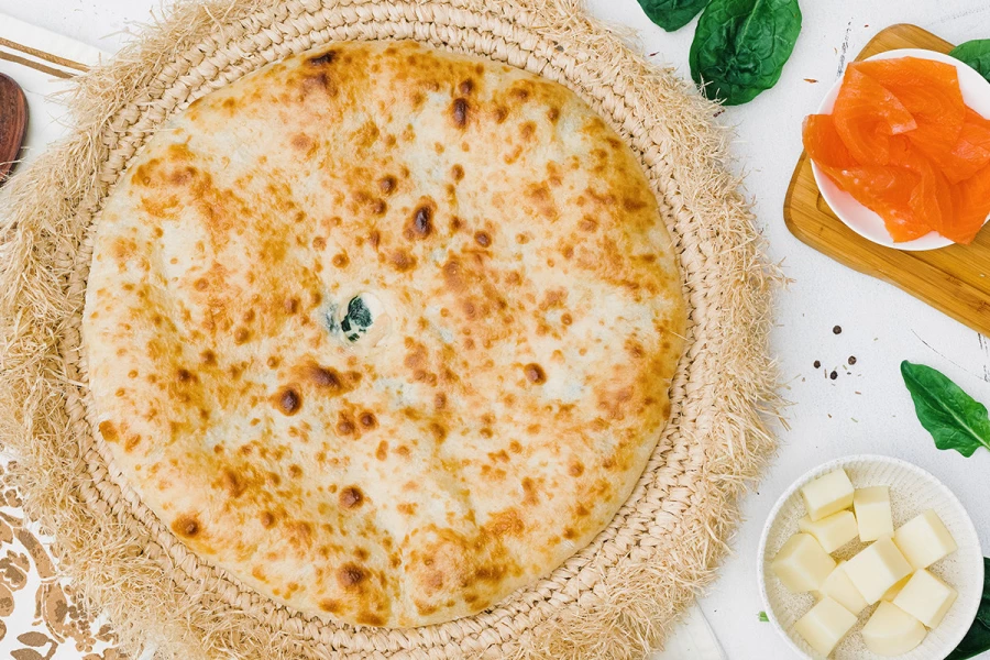 Пирог форель, сыр, шпинат