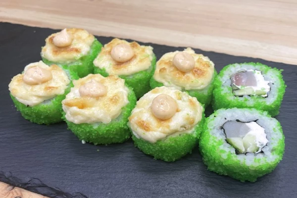 Ролл Изумидай