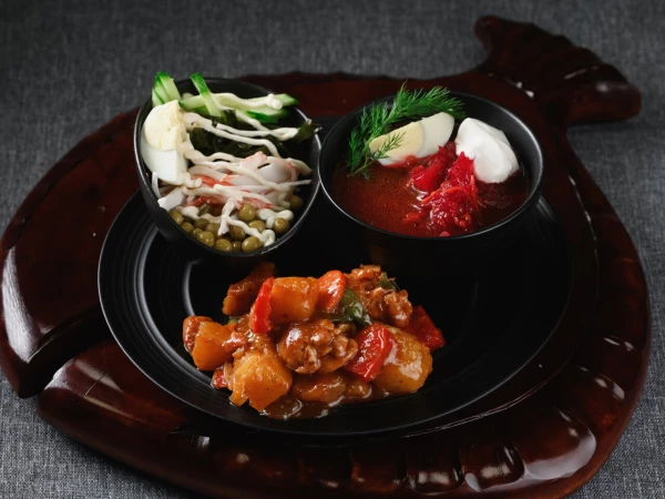 Обед четверг