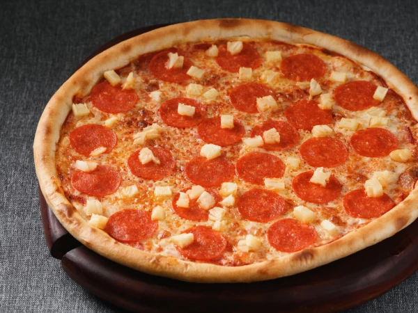 Пицца Пепперони с Ананасами