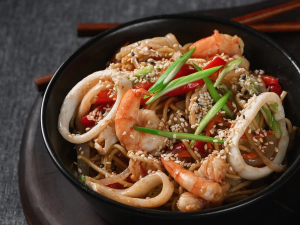 Лапша с морепродуктами