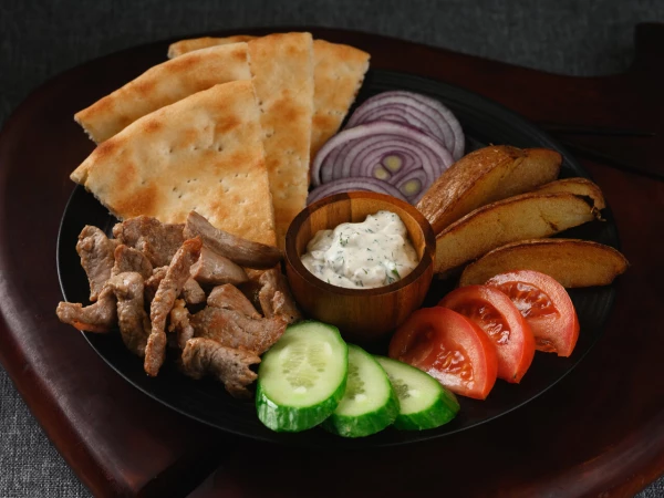 Ланч со свининой