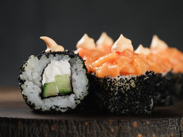 Ролл Хатсуми