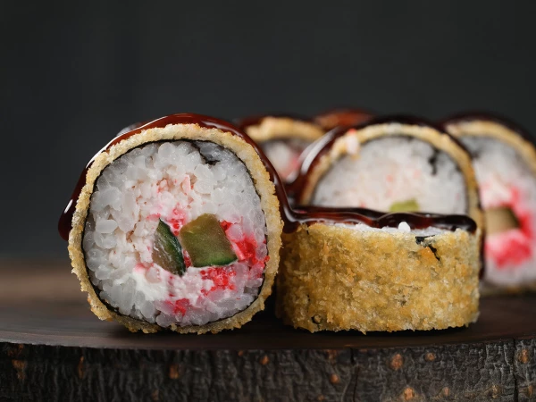 Ролл Калифорния краб темпура