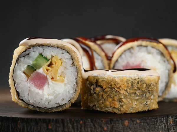 Ролл Магуро темпура