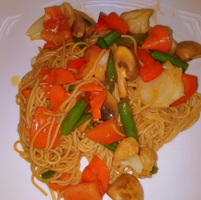 Лапша с овощами