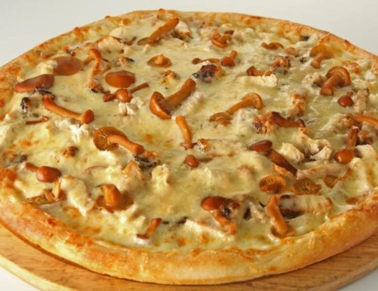 С ветчиной и грибами