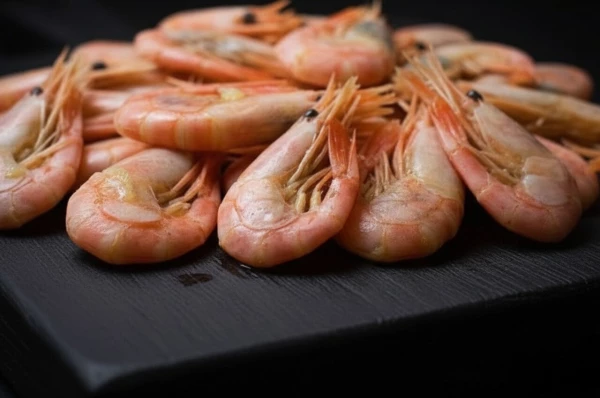 Отварные креветки