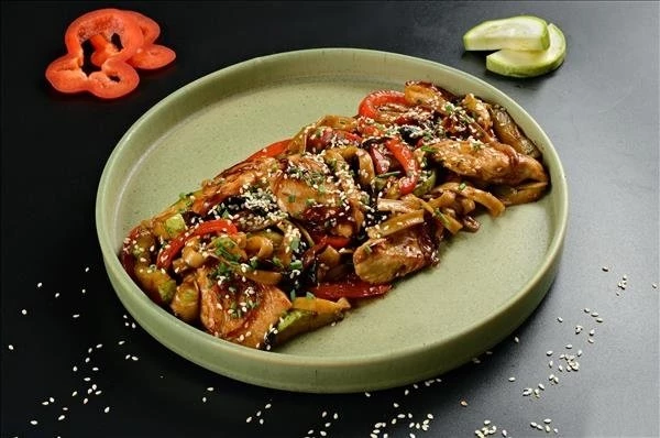 Лапша удон с курицей