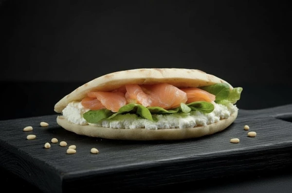 Сэндвич с лососем