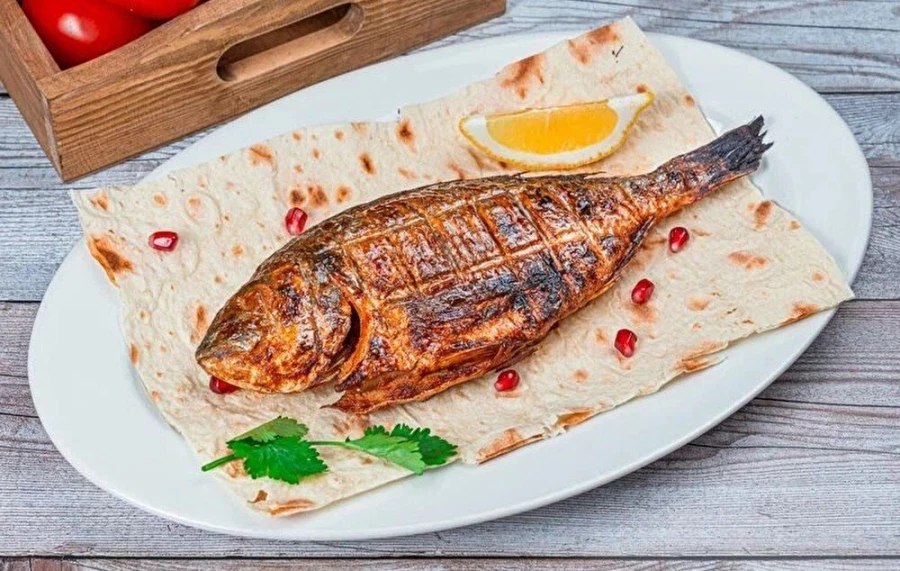 ДОРАДО НА УГЛЯХ