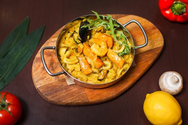 Паэлья с морепродуктами