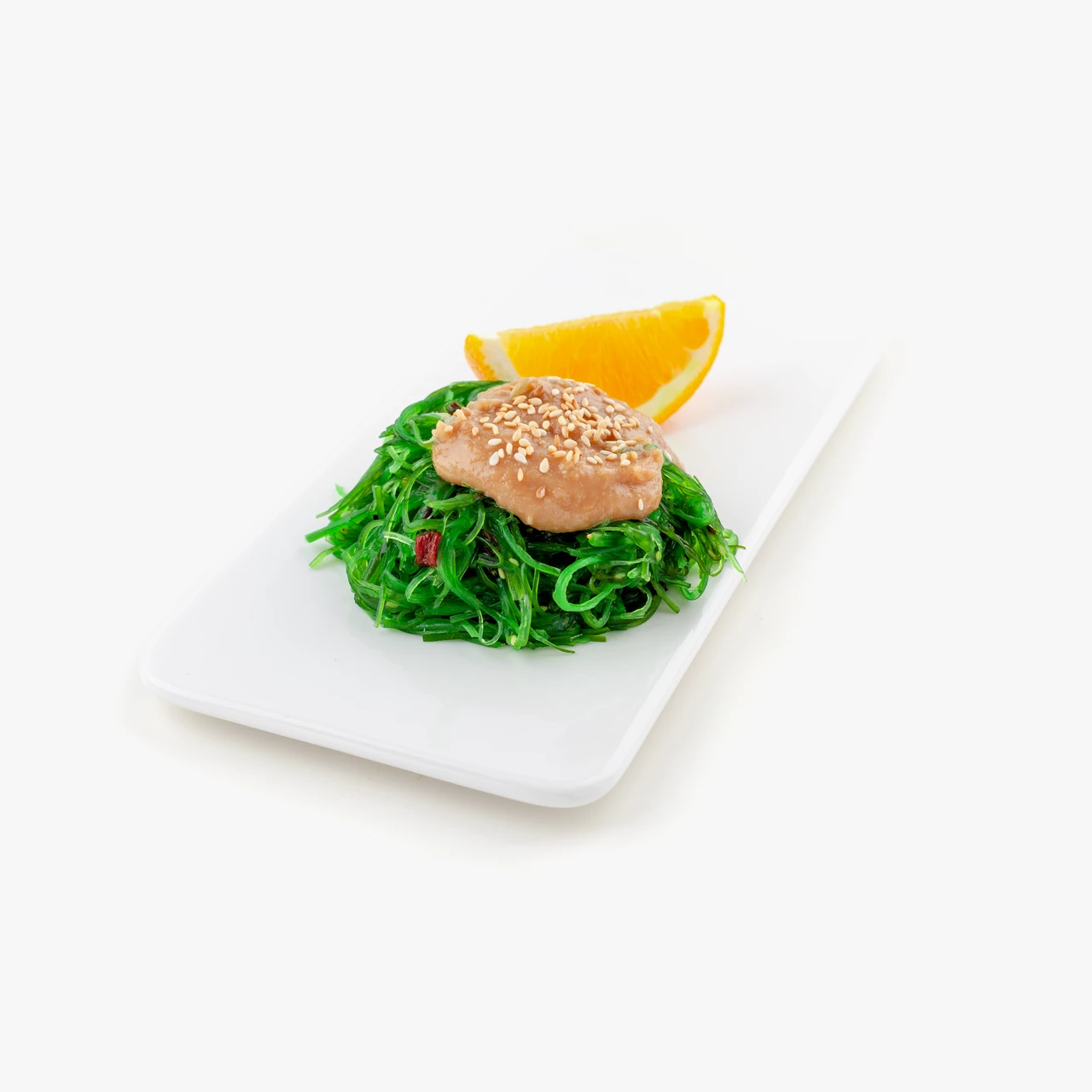 Хаяши Вакамэ с ореховым соусом