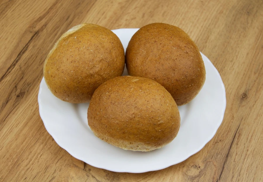 Булочка с отрубями