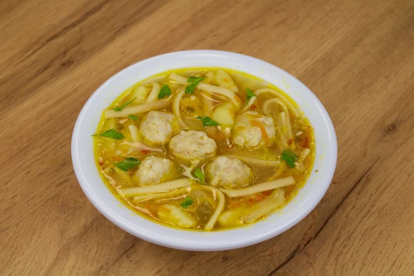 Суп с фрикадельками