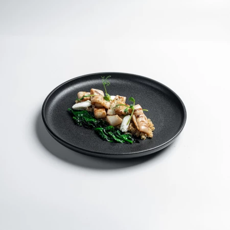 Кальмар с киноа и сливочным сыром 180гр УНО