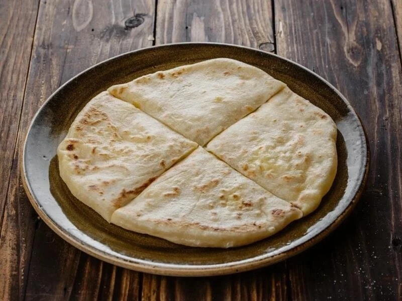 Хычины с сыром и зеленью
