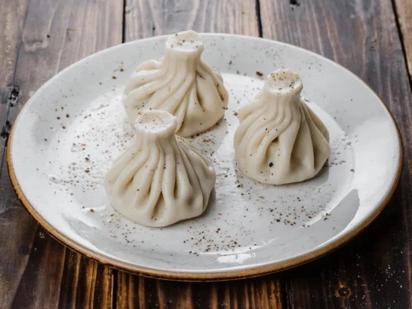 Хинкали с картофелем и белыми грибами