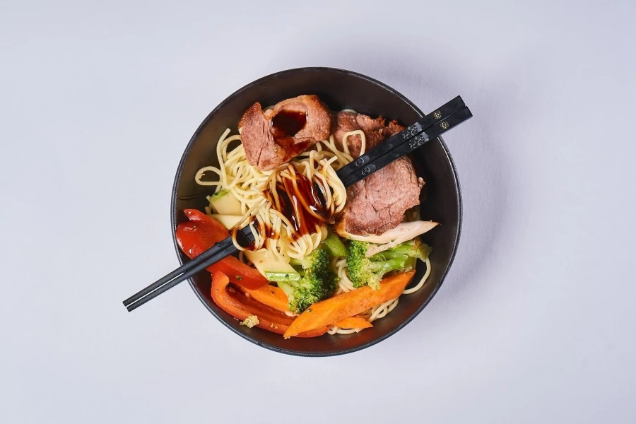 Рамен с Курицей в соусе Терияки