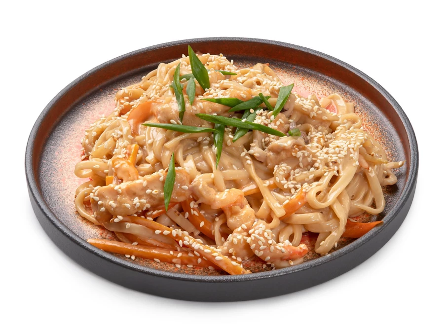 WOK с морепродуктами в сливочном соусе