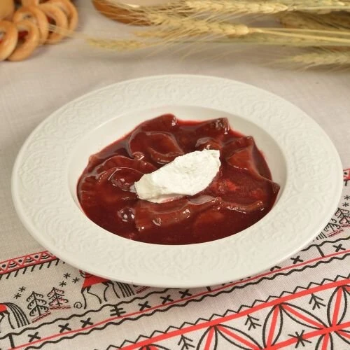 Вареники с вишней на черёмуховой муке в киселе 