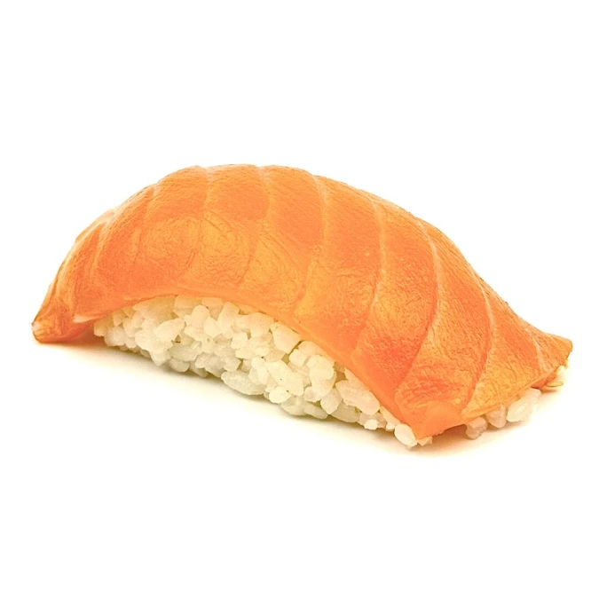 Суши с лососем 