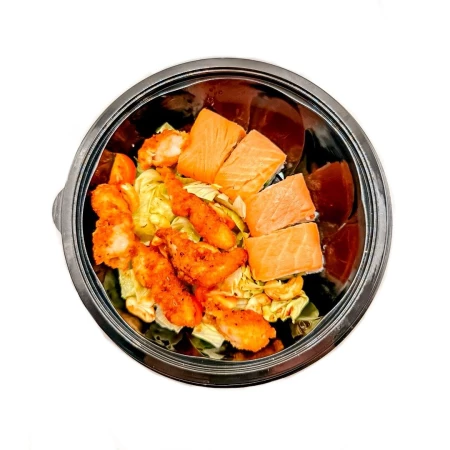 Салат с роллами 