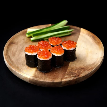 Маки с красной икрой 