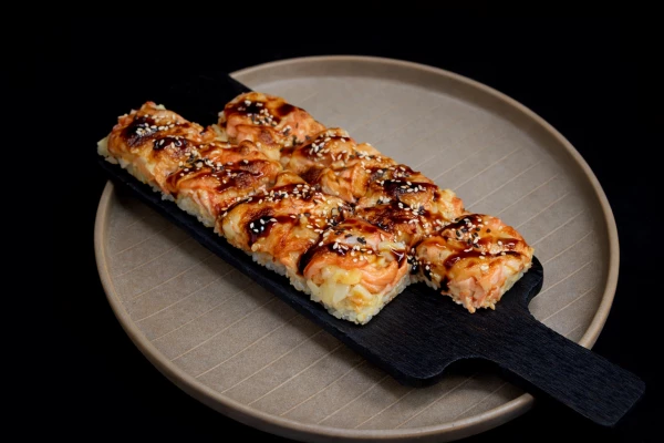 Пицца ролл с морепродуктами 