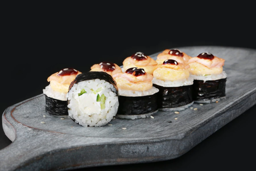 Сяке хот маки