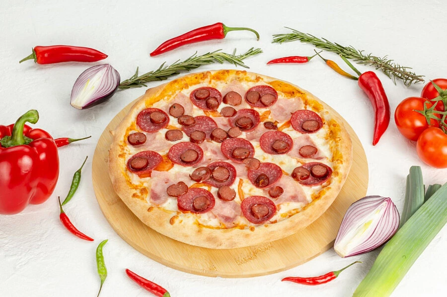 Пицца Колбасная