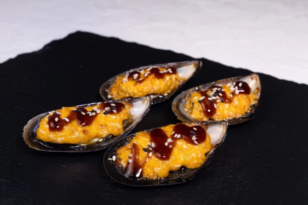 Запечёные мидии 4шт