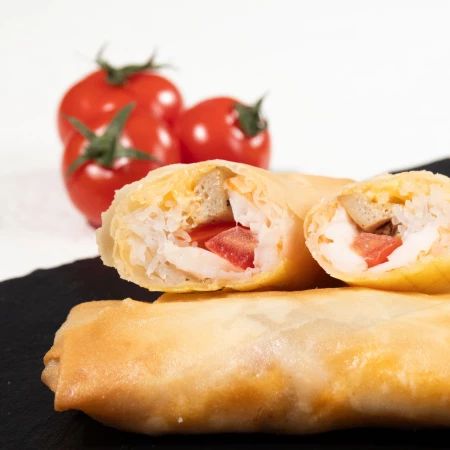 2 спринг ролла с угорь пастой