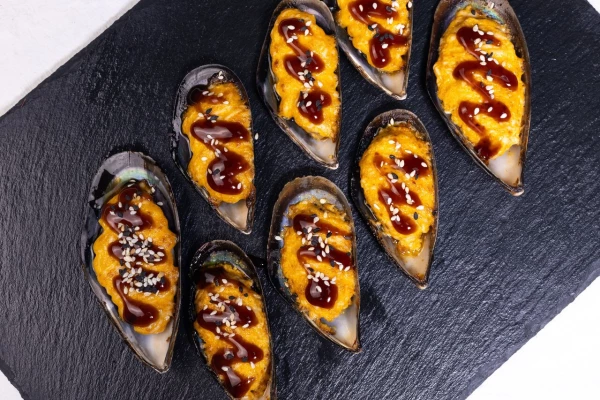 Запечёные мидии 8шт