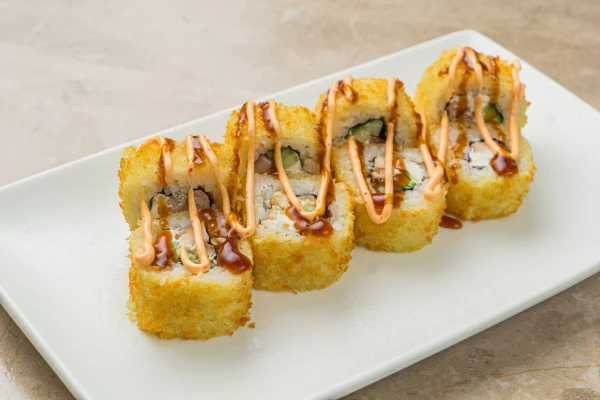 Запеченый ролл с курицей