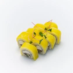 Роллл с дайконом и тунцом