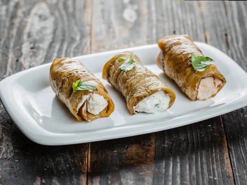 Баклажанные рулетики 