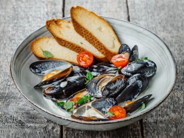 Мидии в сливочном соусе