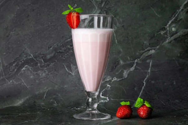 Коктейль Клубничный