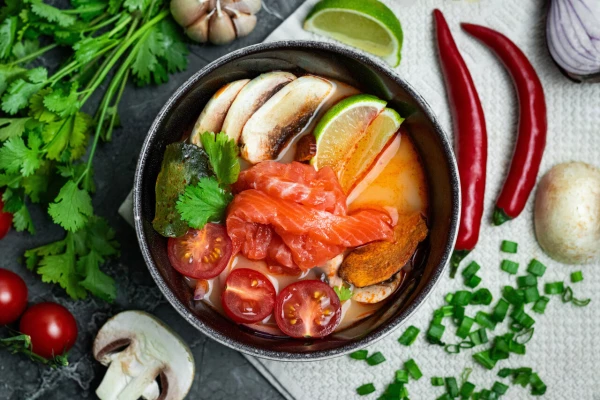 Том Ям / лосось