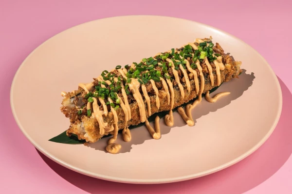 Ролл - дог Сяке гриль